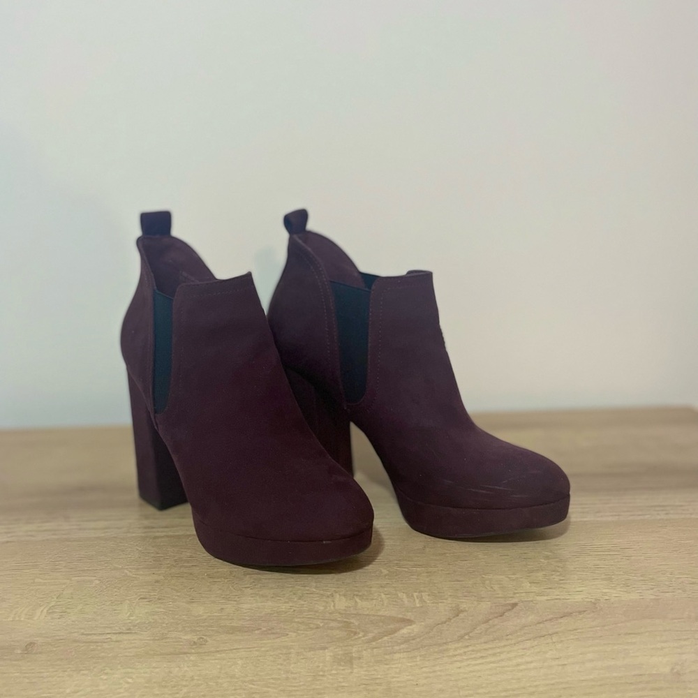 Worthington Nessa Booties Eggplant Faux Suede Chelsea Platform Block Heels